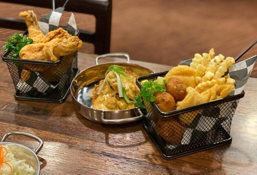 Cherokee Casino Hotel Roland