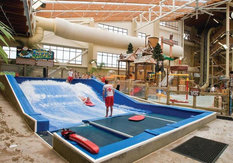 هتل Club Wyndham Great Smokies Lodge