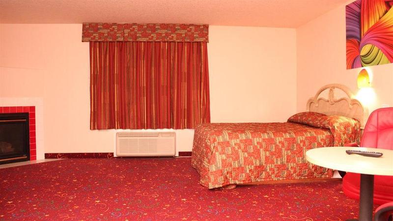 هتل Crystal Star Inn Edmonton Airport With Free Shuttle To And From Airport
