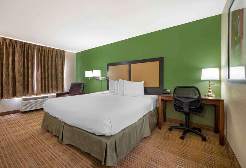 Отель Extended Stay America Suites Champaign Urbana