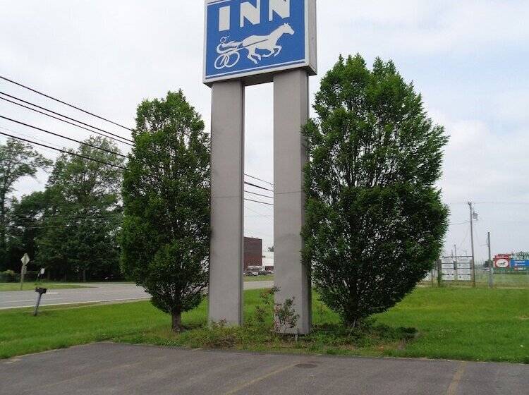 酒店 Fairgrounds Inn
