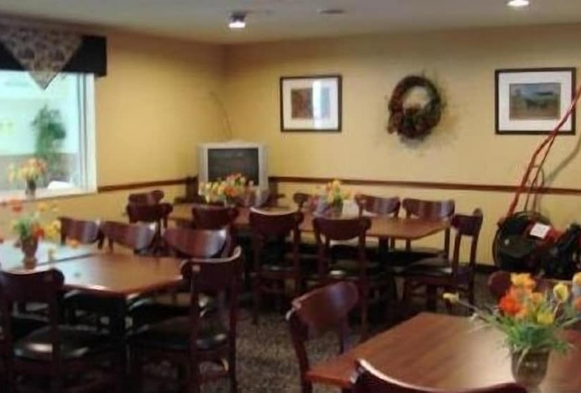 酒店 Fairgrounds Inn