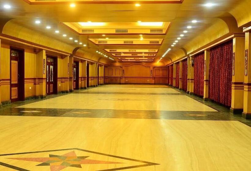 בית מלון כפרי Green Coconut Resort