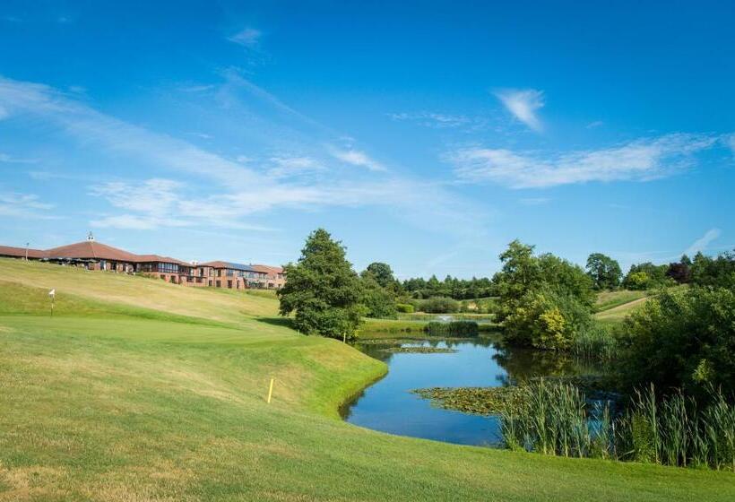 בית מלון כפרי Greetham Valley