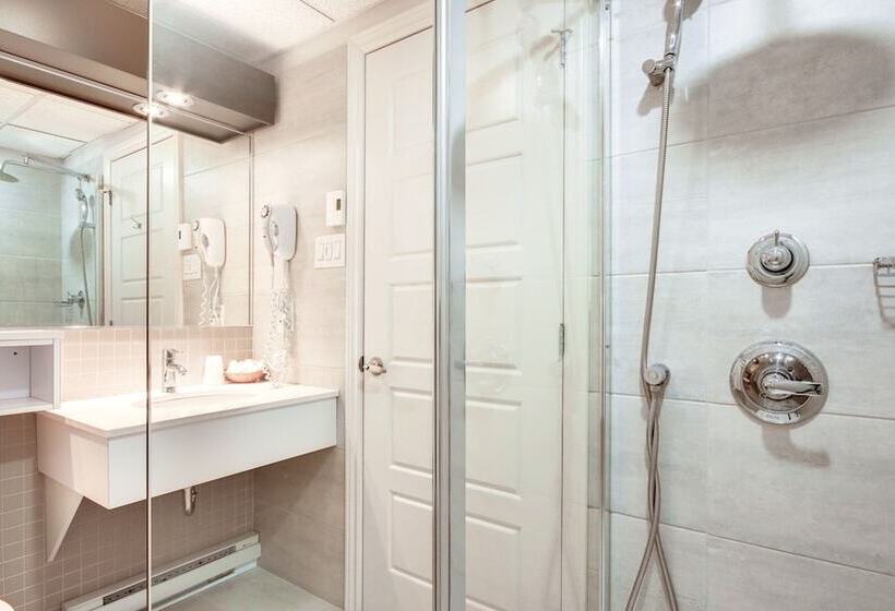 호텔 Hôtel Marineau Shawinigan