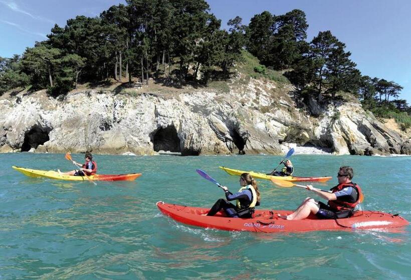 호텔 Hôtel Morgat Le Grand Hôtel De La Mer