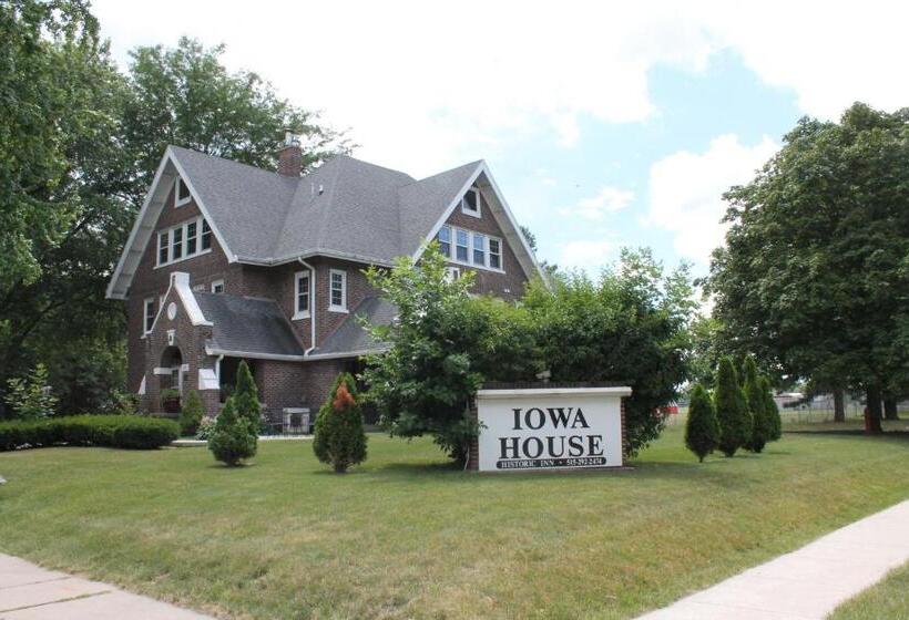 فندق Iowa House Historic Inn
