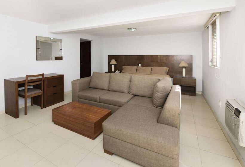 בית מלון כפרי Jm Ejecutivo Celaya,centro Histórico