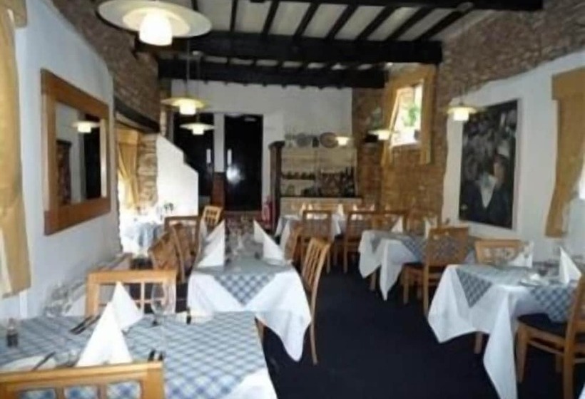 Отель The Kings Arms Inn