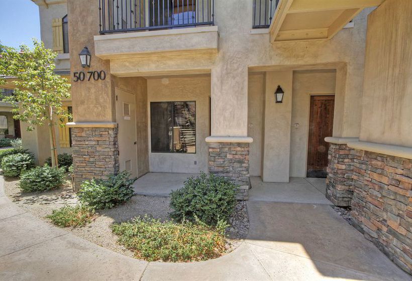 Отель La Quinta Vacations