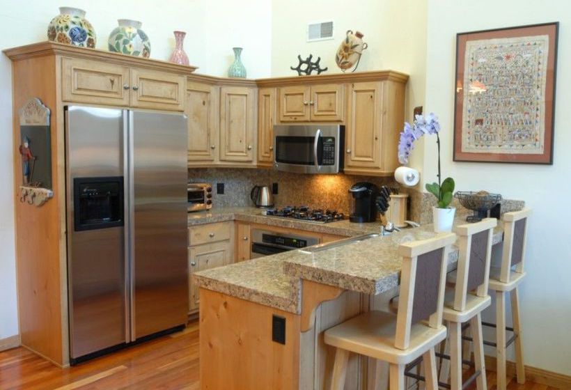 בית מלון כפרי Lift Lodge Condo