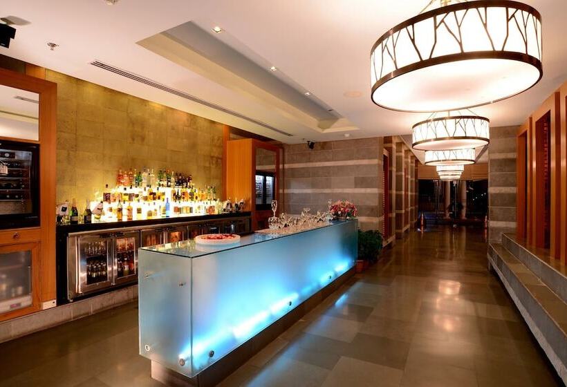 فندق Moksha Himalaya Spa Resort