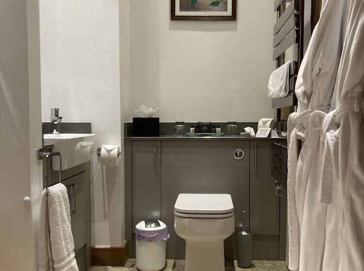 ホテル Old Downton Lodge