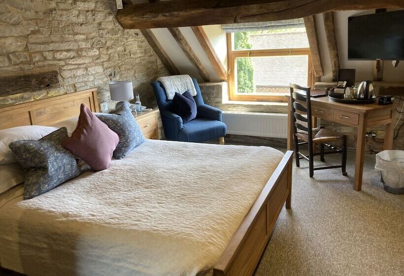 ホテル Old Downton Lodge