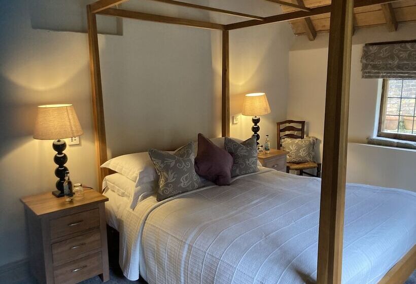 ホテル Old Downton Lodge