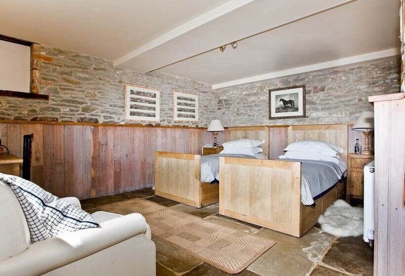 ホテル Old Downton Lodge