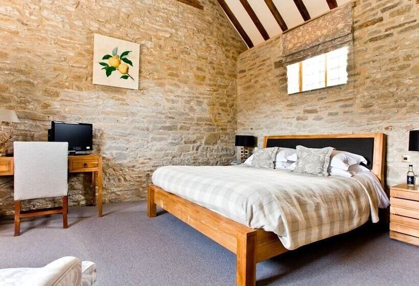 Отель Old Downton Lodge