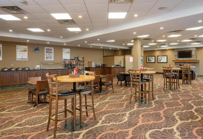 Pomeroy Hotel Fort St. John