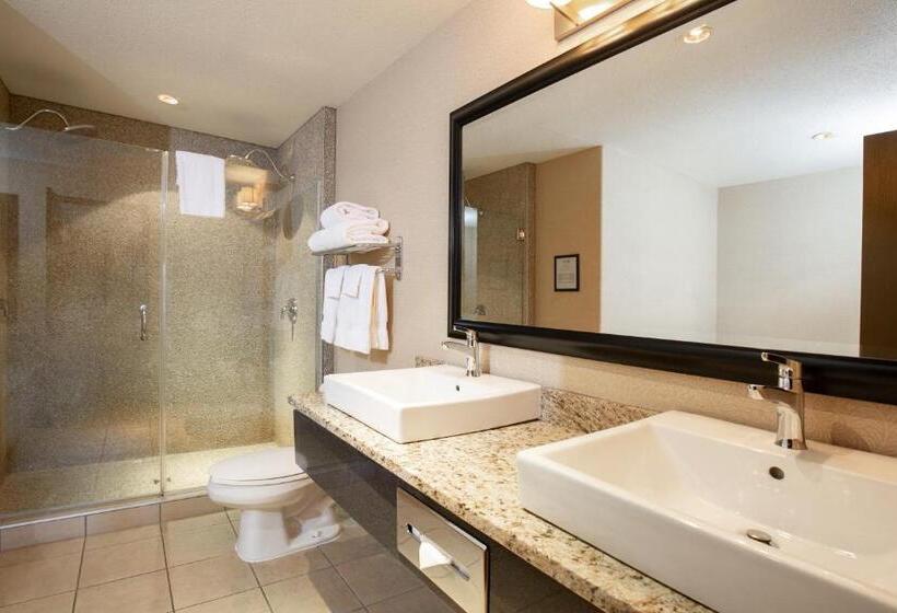 Pomeroy Hotel Fort St. John