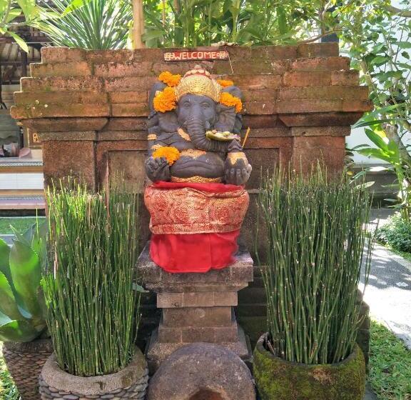 فندق Pondok Ayu Homestay