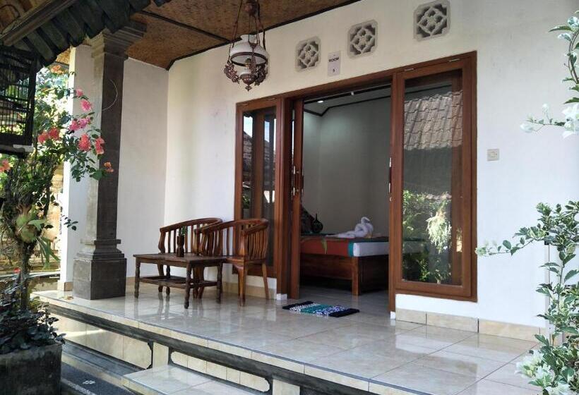 فندق Pondok Ayu Homestay
