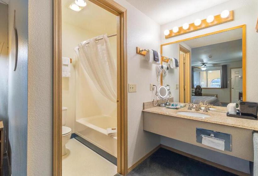 בית מלון כפרי Resort City Inn Coeur D Alene