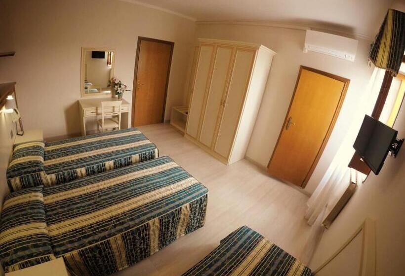 호텔 Ristorante La Ripa