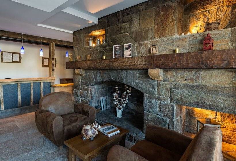 Отель Résidence Lagrange Vacances Les Chalets De L Adet