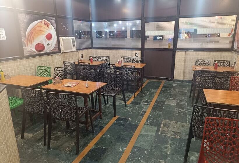 酒店 Sidhartha Walking Distance From Tajmahal