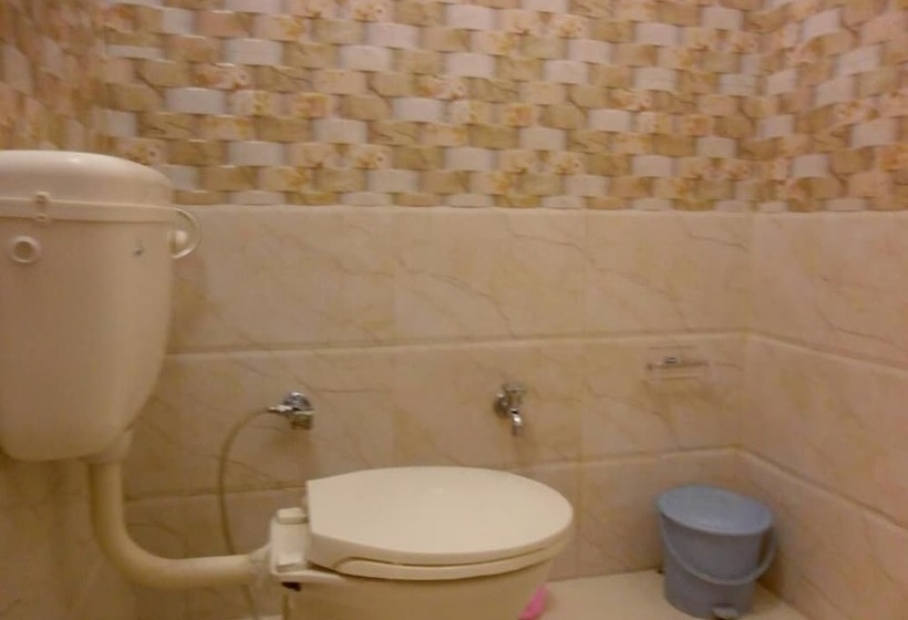 酒店 Sidhartha Walking Distance From Tajmahal