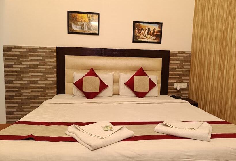 酒店 Sidhartha Walking Distance From Tajmahal