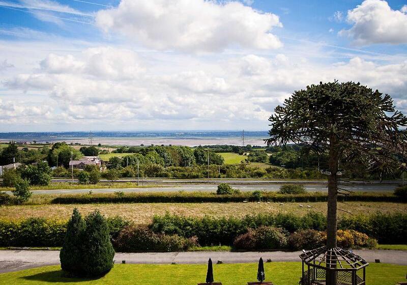 Springfield Hotel & Health Club