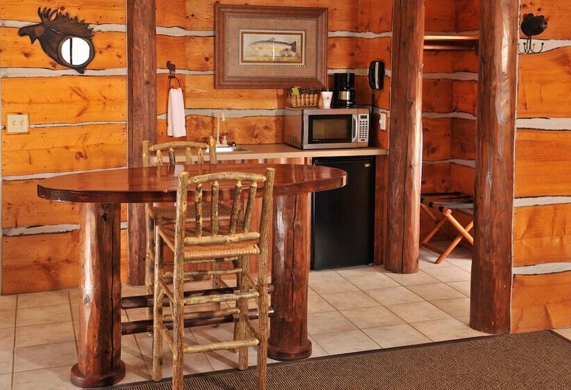 Cedar Creek Hotel Wausau   Rothschild