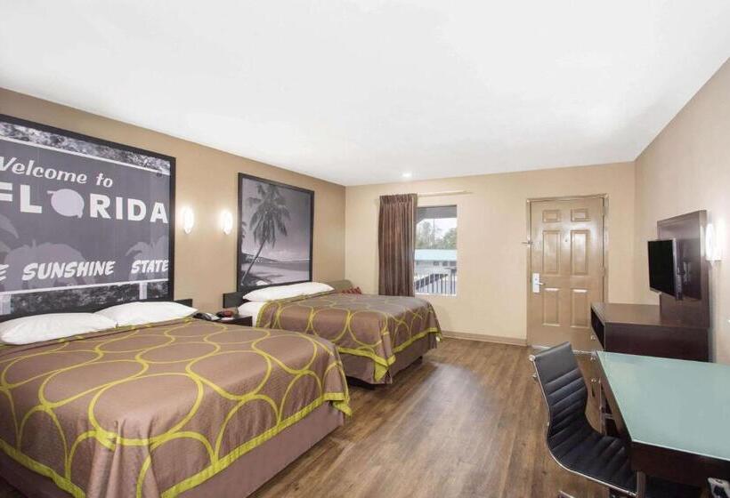 فندق Super 8 By Wyndham Pensacola Nas Area