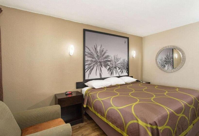 فندق Super 8 By Wyndham Pensacola Nas Area