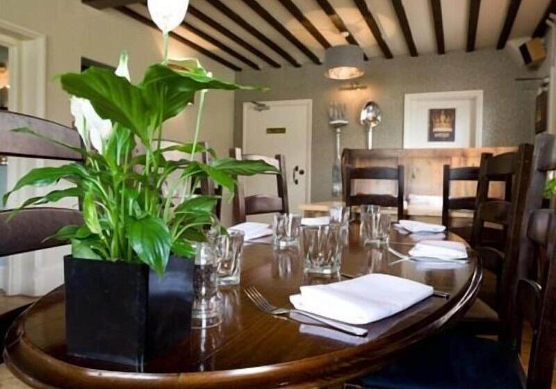 ホテル The Cherry Tree Inn