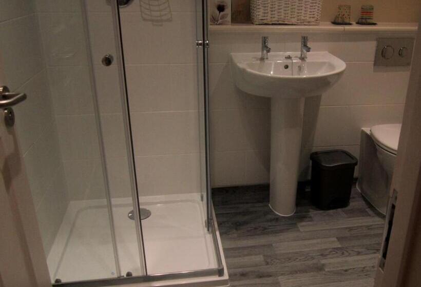 בית מלון כפרי The Green Dragon