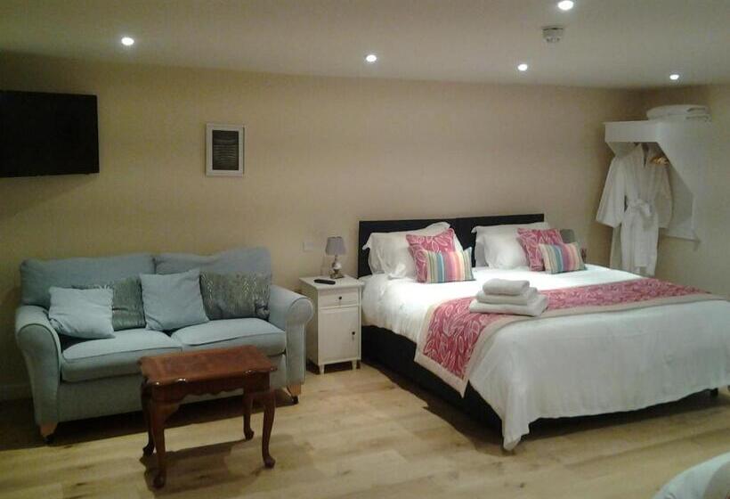 בית מלון כפרי The Green Dragon