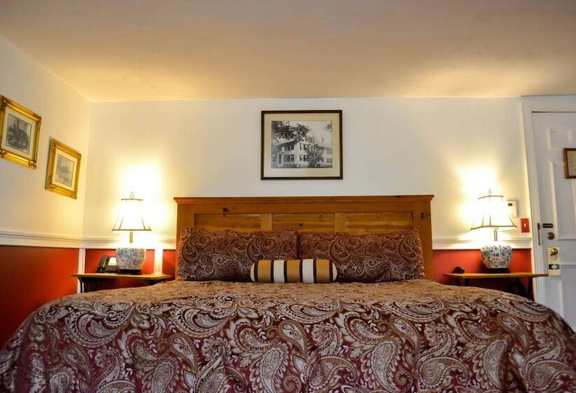 هتل The Quechee Inn At Marshland Farm