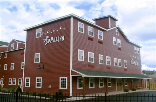 فندق The Red Mill Inn