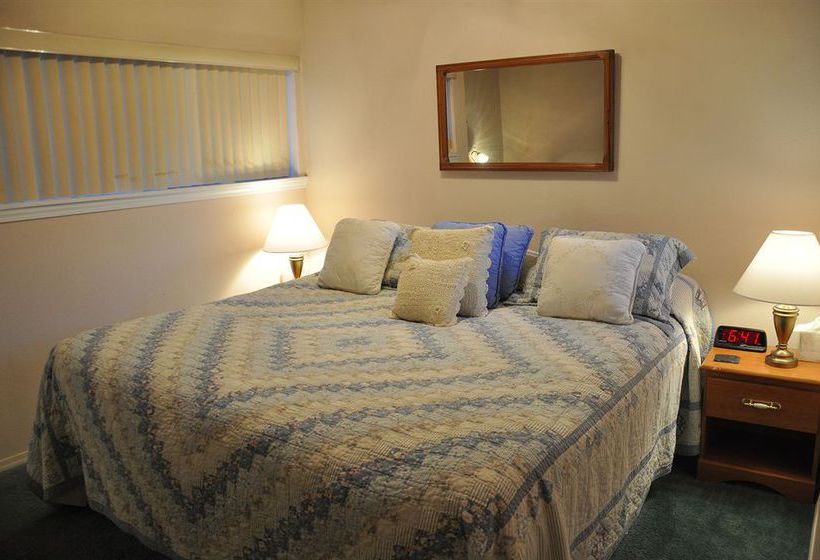 فندق The San Sophia Inn And Condominiums