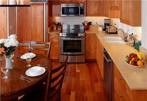 فندق The San Sophia Inn And Condominiums