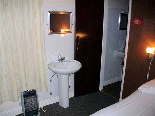 Отель The Trevross