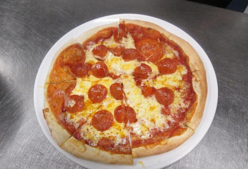 Отель Wentworth Arms