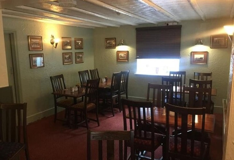 酒店 The Winchfield Inn