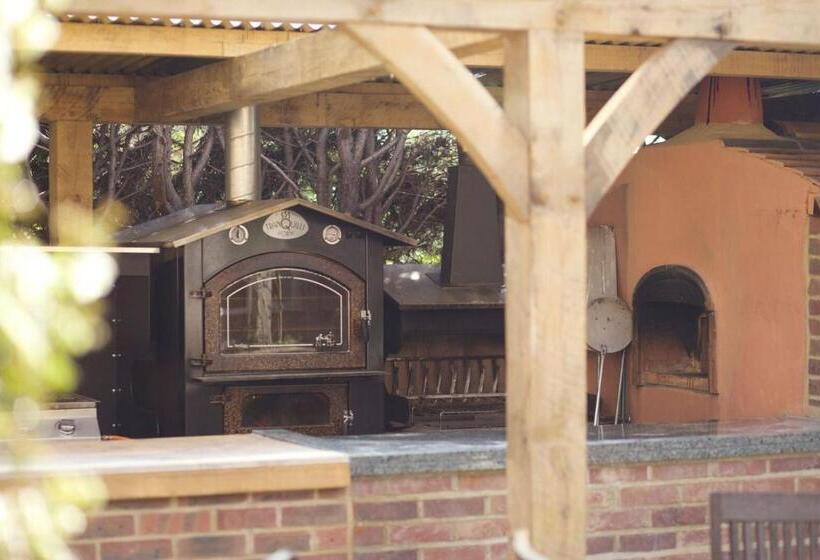 ホテル The Woolpack Inn