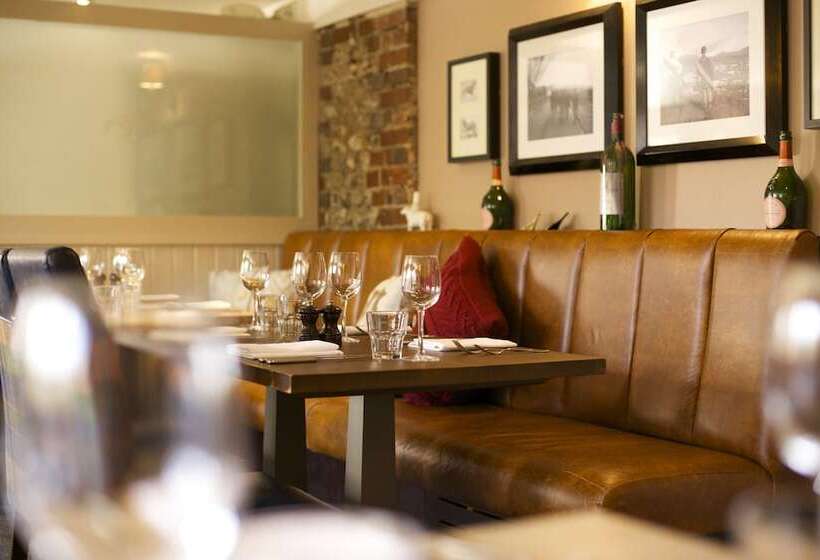 ホテル The Woolpack Inn