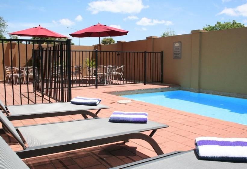 호텔 Ventura Inn & Suites Hamilton