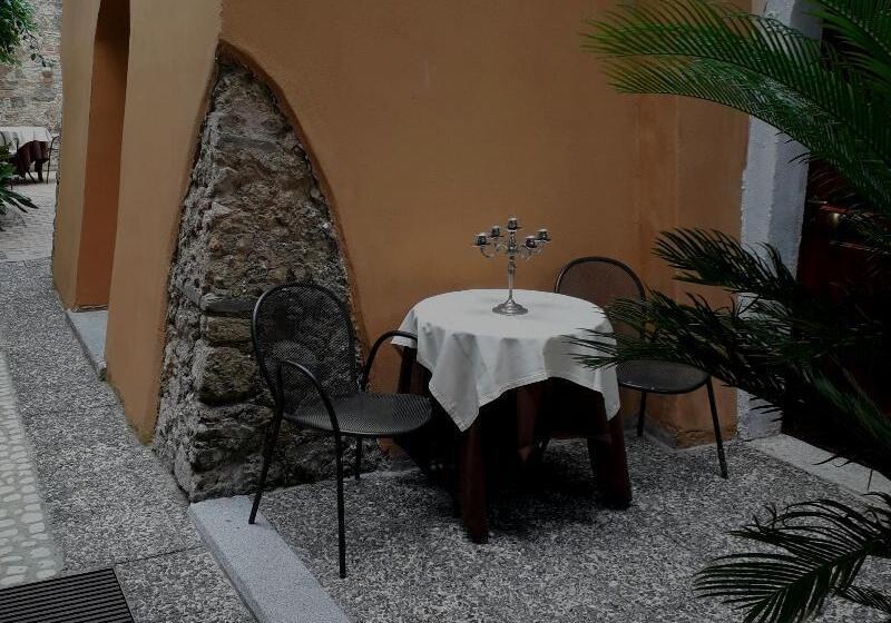 Отель Villa Antica Tropea