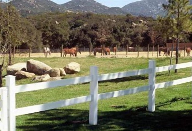 ホテル Warner Springs Ranch